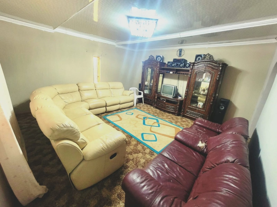 4 Bedroom Property for Sale in Morewag Free State